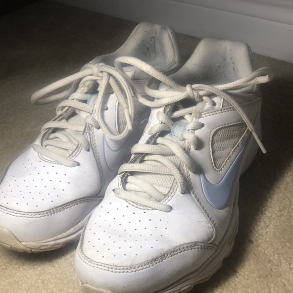 Nike View Three - Worn - Blue 💙🤍 - Picture 14 of 14
